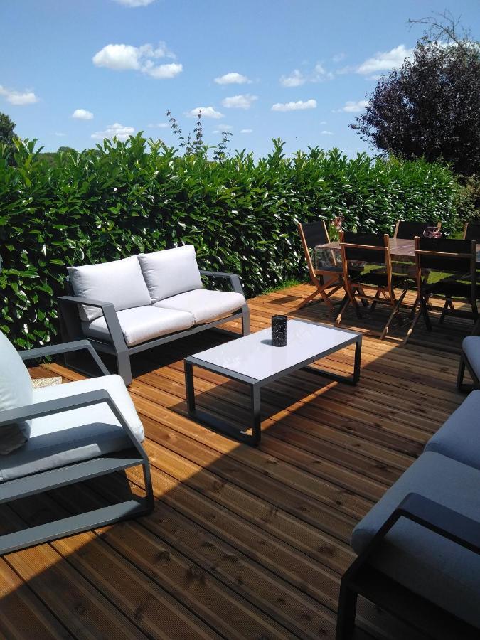 Grande Maison De Plain Pied Avec Jardin Arbore. Champignelles Εξωτερικό φωτογραφία